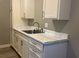 123 Castro St, San Leandro, CA 94577
