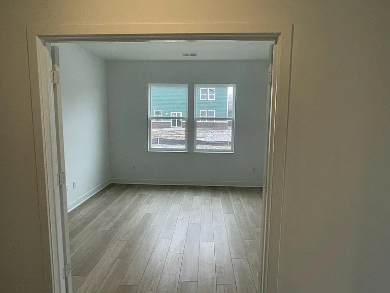 10814 Gates Creek Dr — Photo 7