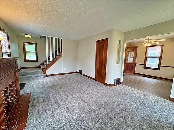 5th image of 1008 W 29th St