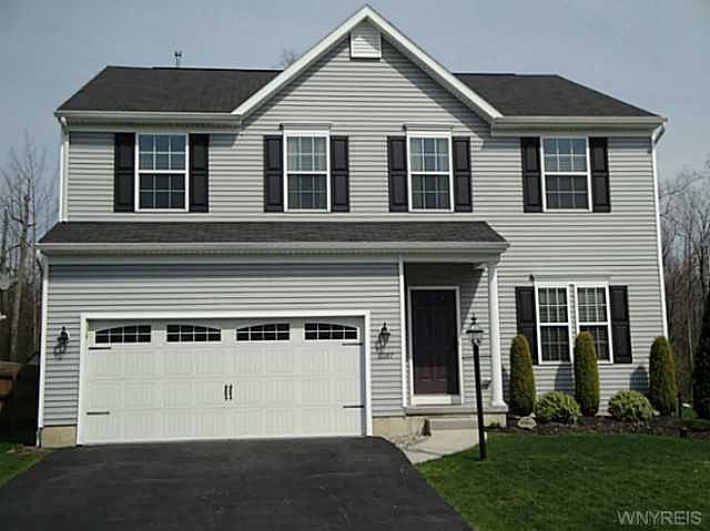 1st image of 6097 Woodford Dr