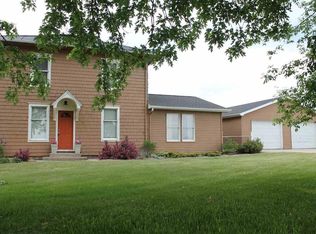 9611 E Walton Rd, Shepherd, MI 48883