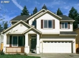 708 N 28th Ave, Cornelius, OR 97113
