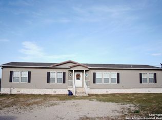 3494 County Road 307, La Vernia, TX 78121