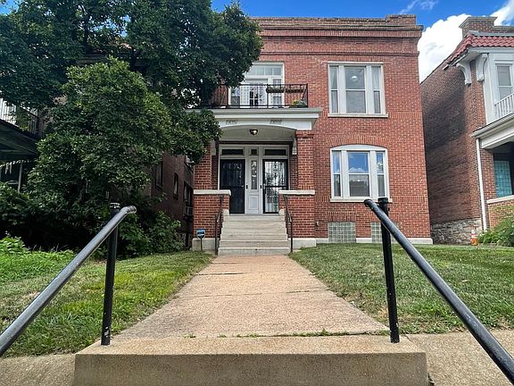 2nd image of 3853 Shaw Blvd #3853