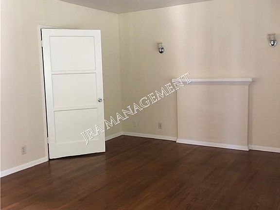 3rd image of 2451 Cedar Ave APT 7