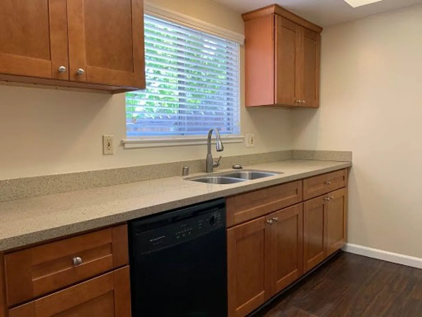 Charming Single Story, 3 bed, 2 bath apartment in West San Jose — Photo 3