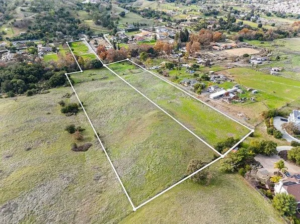 20300 Almaden Rd, San Jose, CA 95120