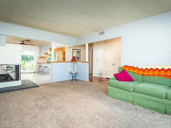 4th image of 2231 Fairhurst Dr