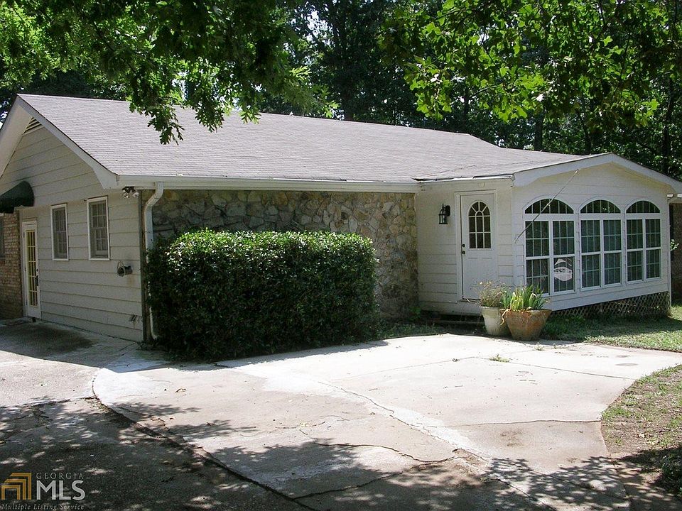 1st image of 4636 S Seminole Dr