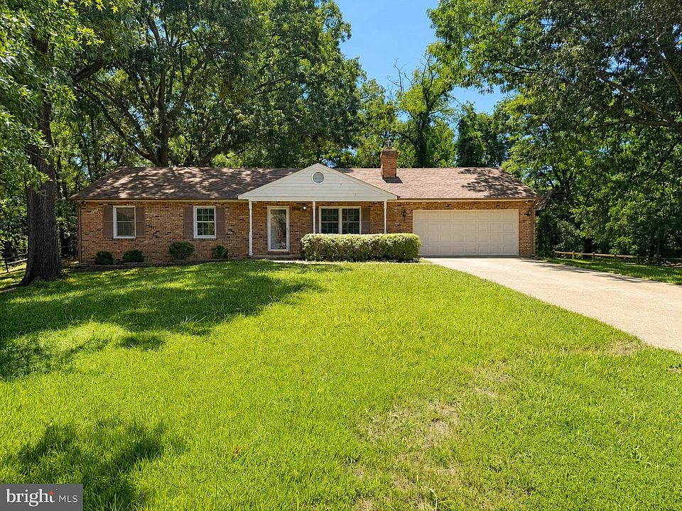 1st image of 3801 Margay Ct