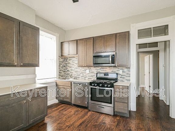 2nd image of 2821 Henrietta Pl #A