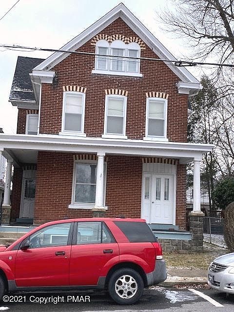 1st image of 128 N 4th St