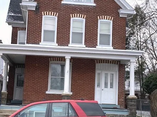 128 N 4th St, Lehighton, PA 18235