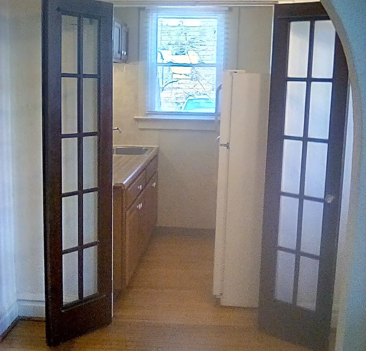 1015 Hi Pointe Pl — Photo 3