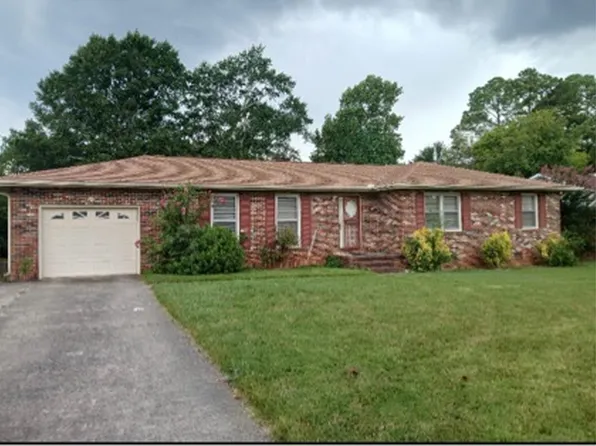 1505 Puckett Ave SW, Decatur, AL 35601