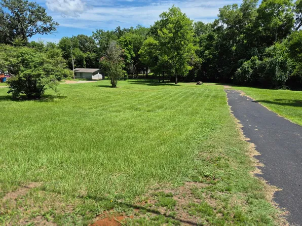 507 Myrtle Dr, Jacksonville, TX 75766