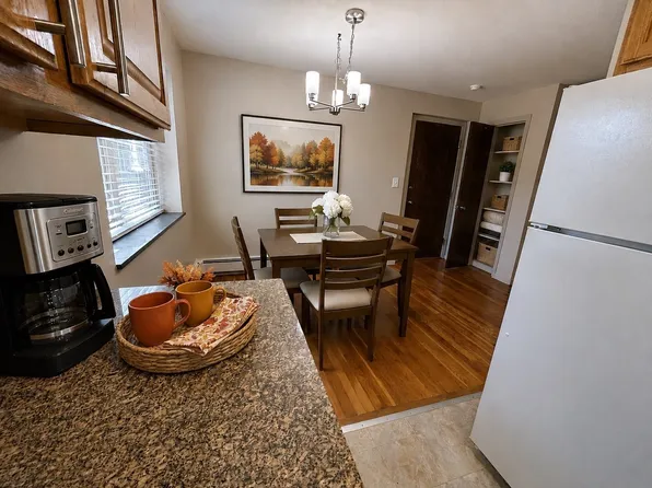 606 South 606 #A, Waltham, MA 02453