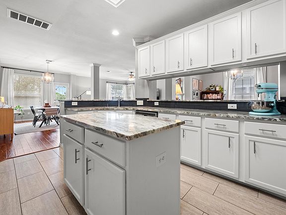 5th image of 20905 Derby Day Ave