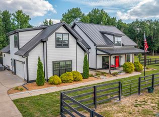 1688 Union Chapel Rd, Union Grove, AL 35175