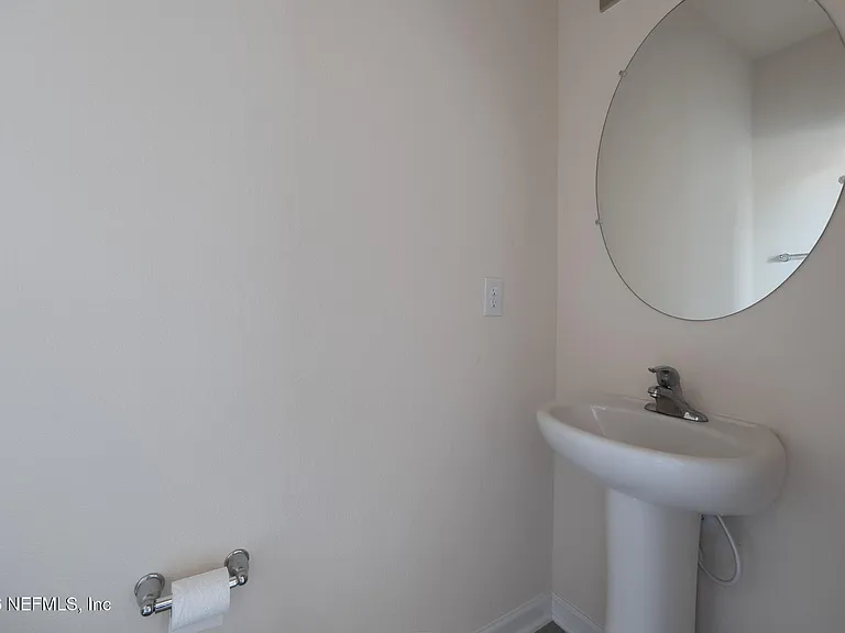 513 Spanish Oaks Way — Photo 9