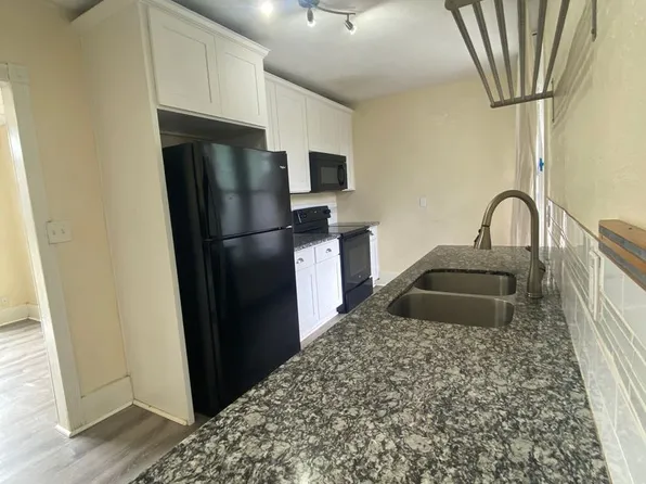 Tacoma Street Apartments, 3026 SE Tacoma St #B, Portland, OR 97202