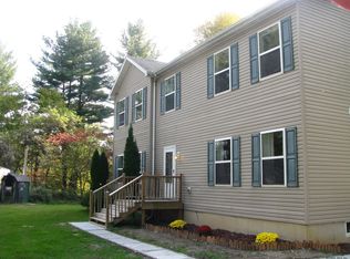 578 Hansen Rd, Schaghticoke, NY 12154