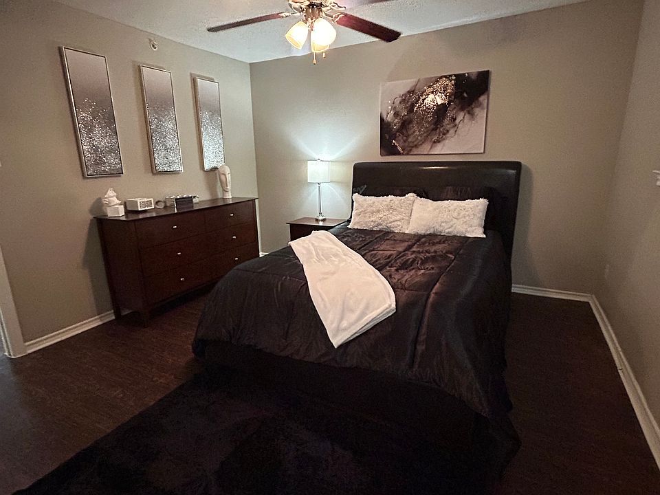 2nd image of 1503 Tennis Dr APT 203