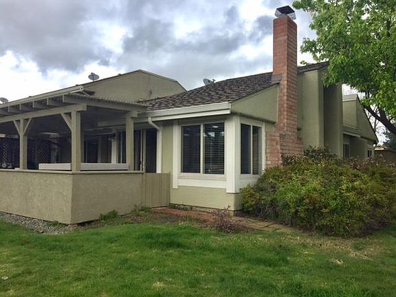 2nd image of 4356 Lakeshore Dr