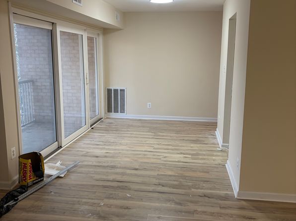 2911 Charing Cross Rd APT 16