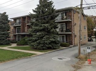 8743 S Roberts Rd #2C, Hickory Hills, IL 60457