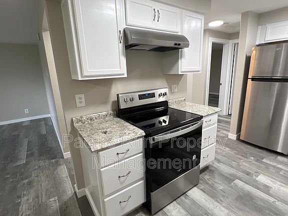 2nd image of 4414 NW Wedgewood Ln APT 20