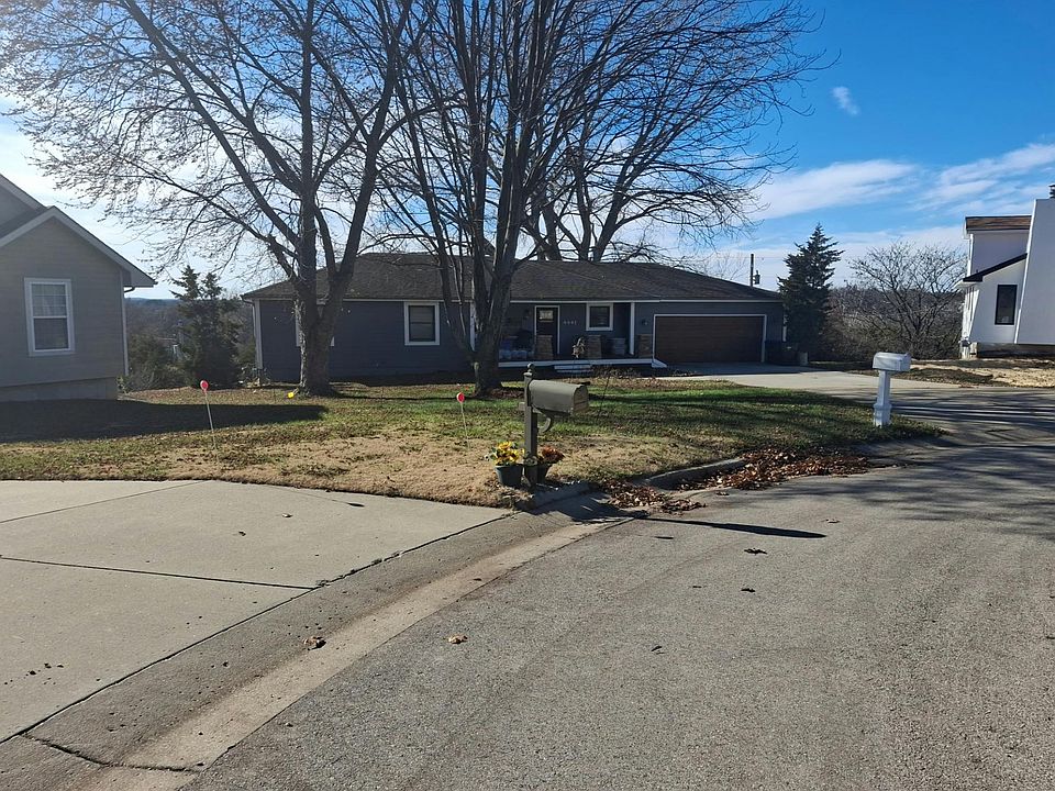 2nd image of 4441nw52nd Ter