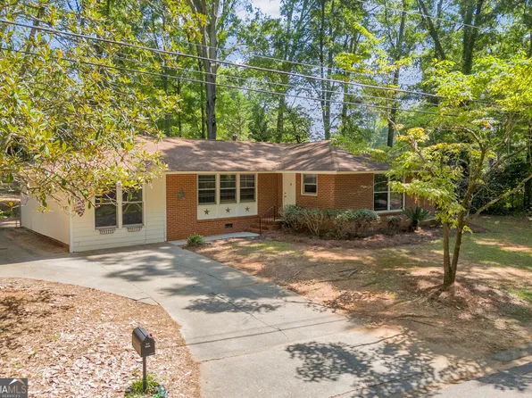 402 Woodland Rd, Monroe, GA 30655