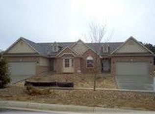 59556 Twin Pines Dr #1, New Hudson, MI 48165