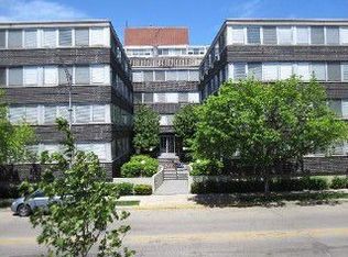 7251 Randolph St APT A3, Forest Park, IL 60130