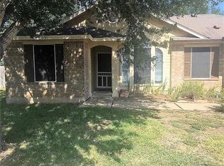 218 Quail Cir, Hutto, TX 78634