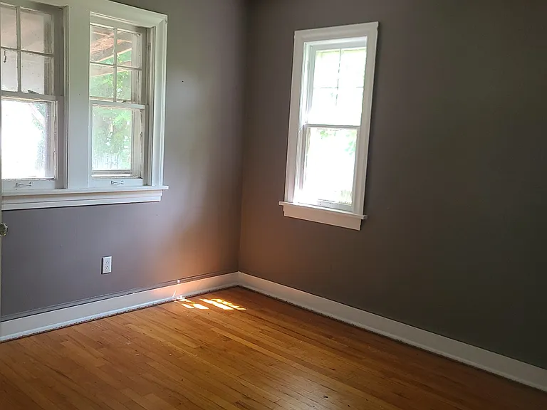 2913 Fredrickson St — Photo 9