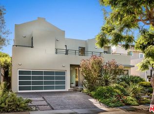 332 N Beirut Ave, Pacific Palisades, CA 90272