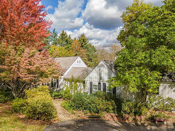 5th image of 350 West Hill Road