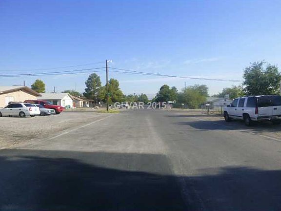3rd image of 1113 May Ave