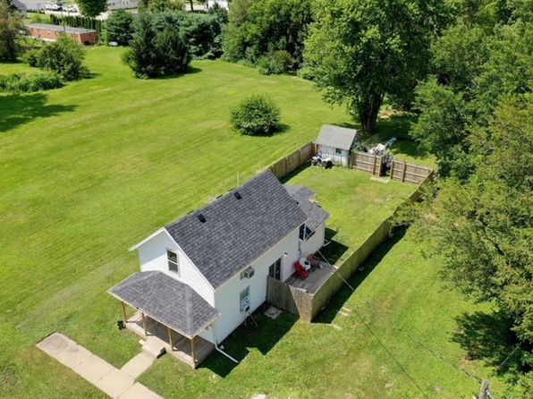 1506 E 2710 North Rd