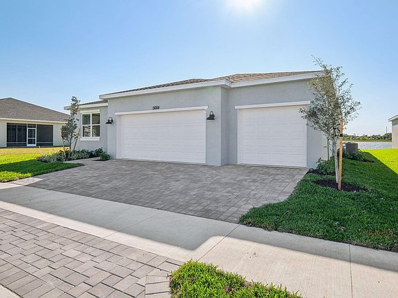 4th image of 5684 Hampton Park Circle