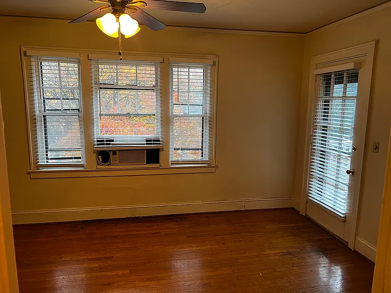 1830 Park Dr #3 — Photo 6