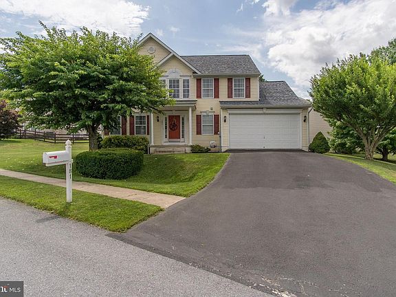 2nd image of 181 Rocky Fountain Dr