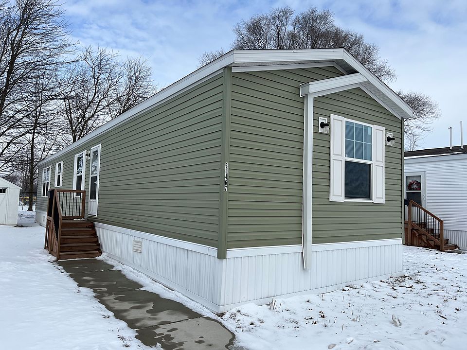 1st image of 36467 Bernard Dr #B467