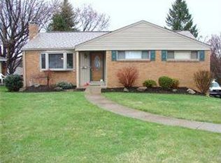 5061 Azalea Dr, Pittsburgh, PA 15236