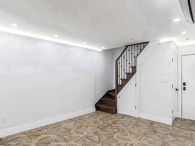 43 Columbia Pl #1C — Photo 7