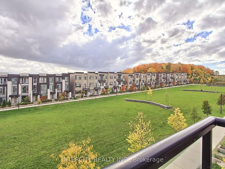 7 Adaskin Ave — Photo 38