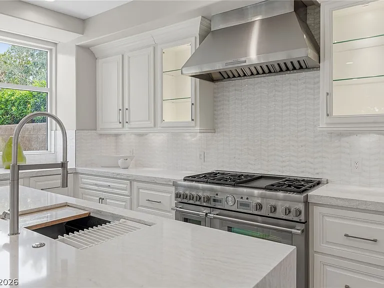 9101 Alta Dr #1 — Photo 26