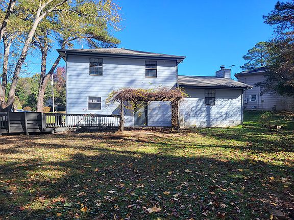 Large backyard nice deck time for a barbecue
